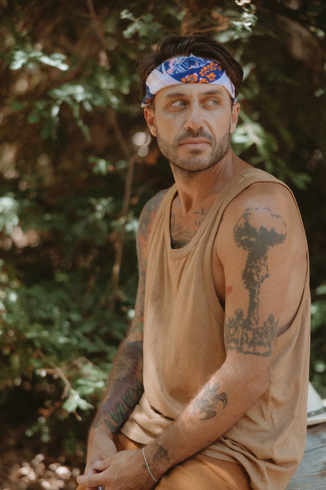 "Venture With Curiosity" (PEBBLE) - Airstream x BANDITS