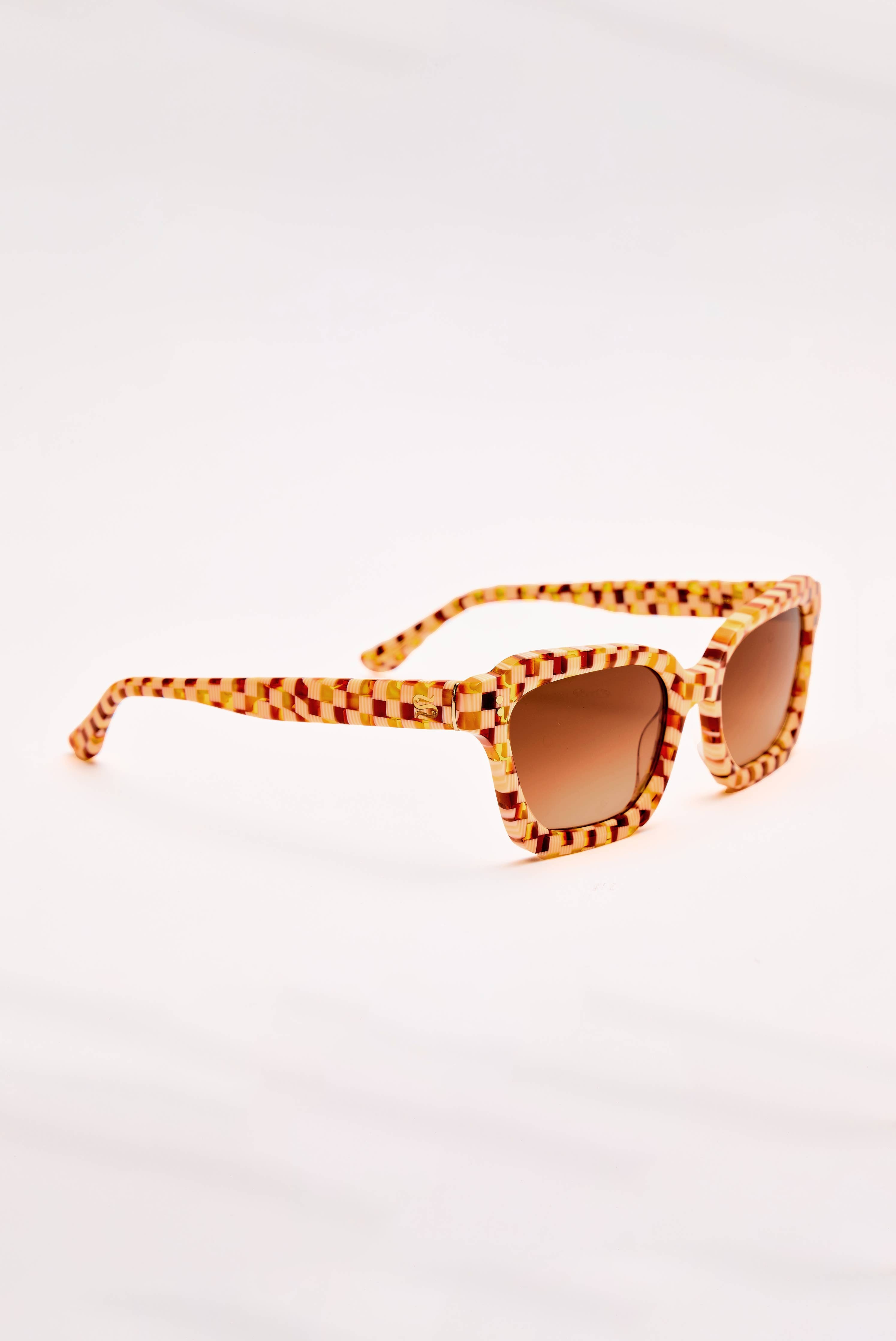 SARDINE - Demi - Toasted Moxie Checkered Square Sunglasses