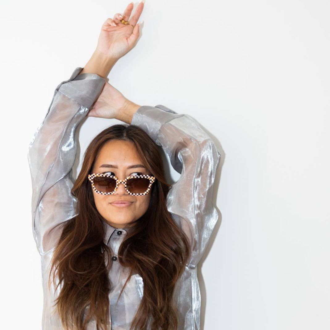 SARDINE - Demi - Toasted Moxie Checkered Square Sunglasses