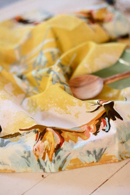 Longhorn Open Range Cowgirl: Western Kitchen Tea Towel