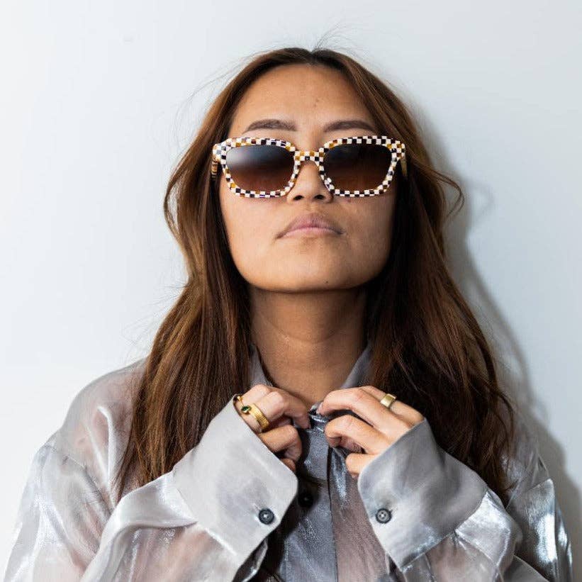 SARDINE - Demi - Toasted Moxie Checkered Square Sunglasses