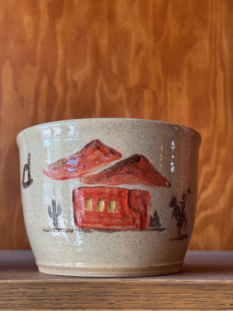 Danny's Mudshop - Santa Fe Planter