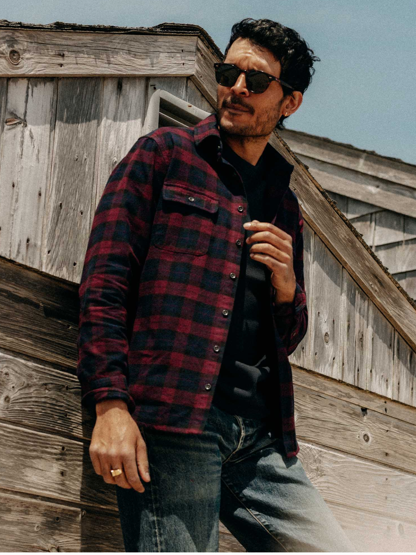 Taylor Stitch- The Yosemite Shirt in Port Plaid