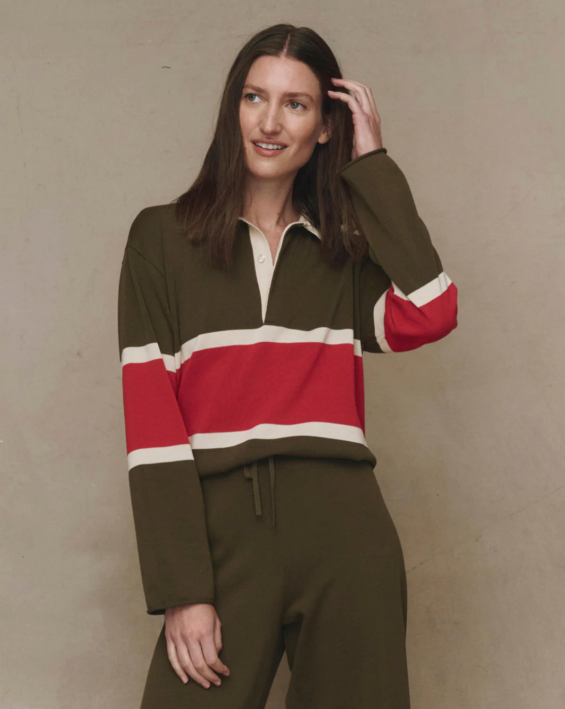 The Great. The Rugby Sweater in Army with Hot Red Stripe