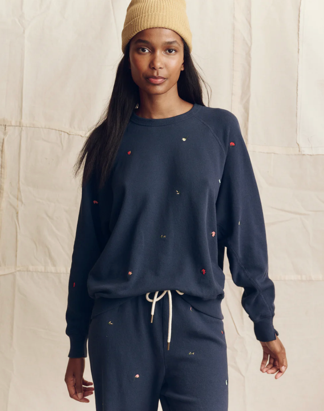 The Great. The College Sweatshirt in Tossed Floral