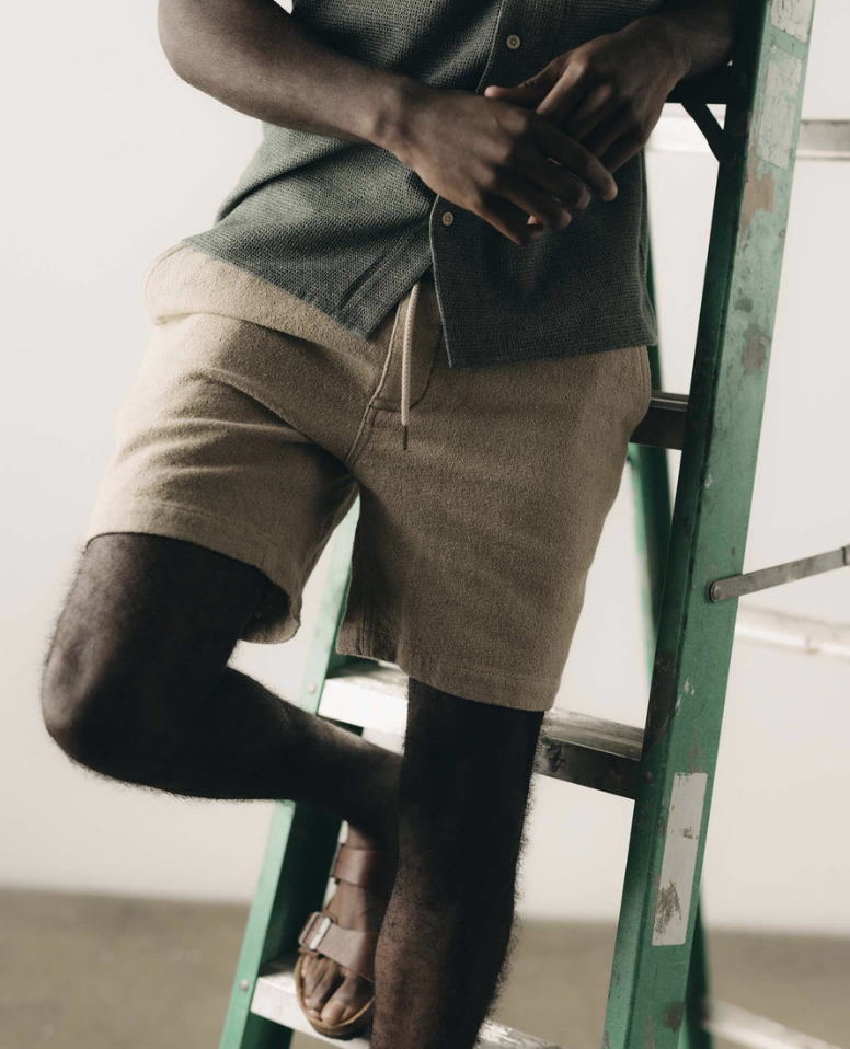 Taylor Stitch- The Apres Short in Heather Oat Crepe