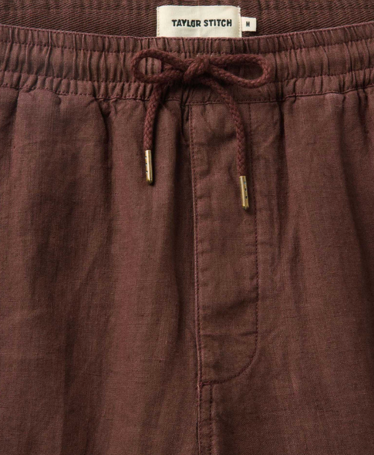 Taylor Stitch- Après Short in Burgundy Hemp