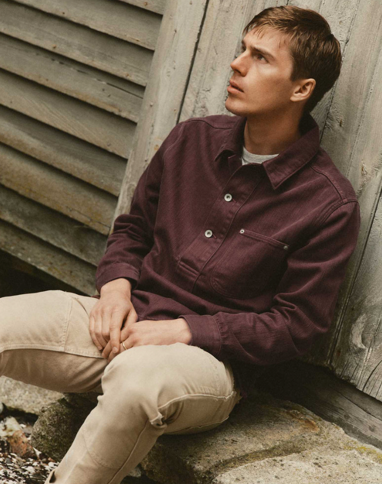 Taylor Stitch- The Milton Overshirt in Burgundy Slub Denim