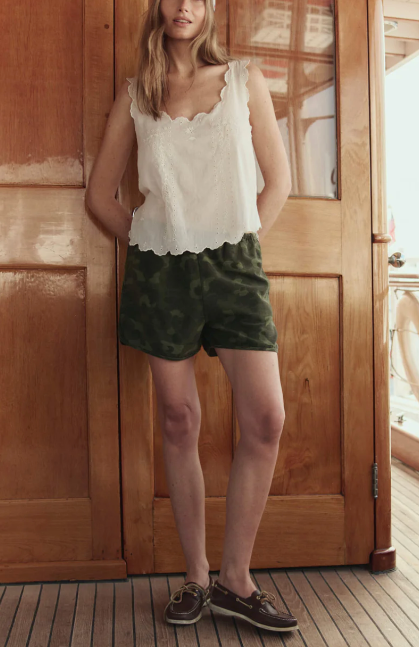 The Great. The Dolphin Short in Desert Camo