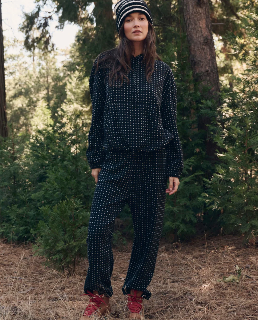 The Great. The Campfire Sweatpant in Black Dot