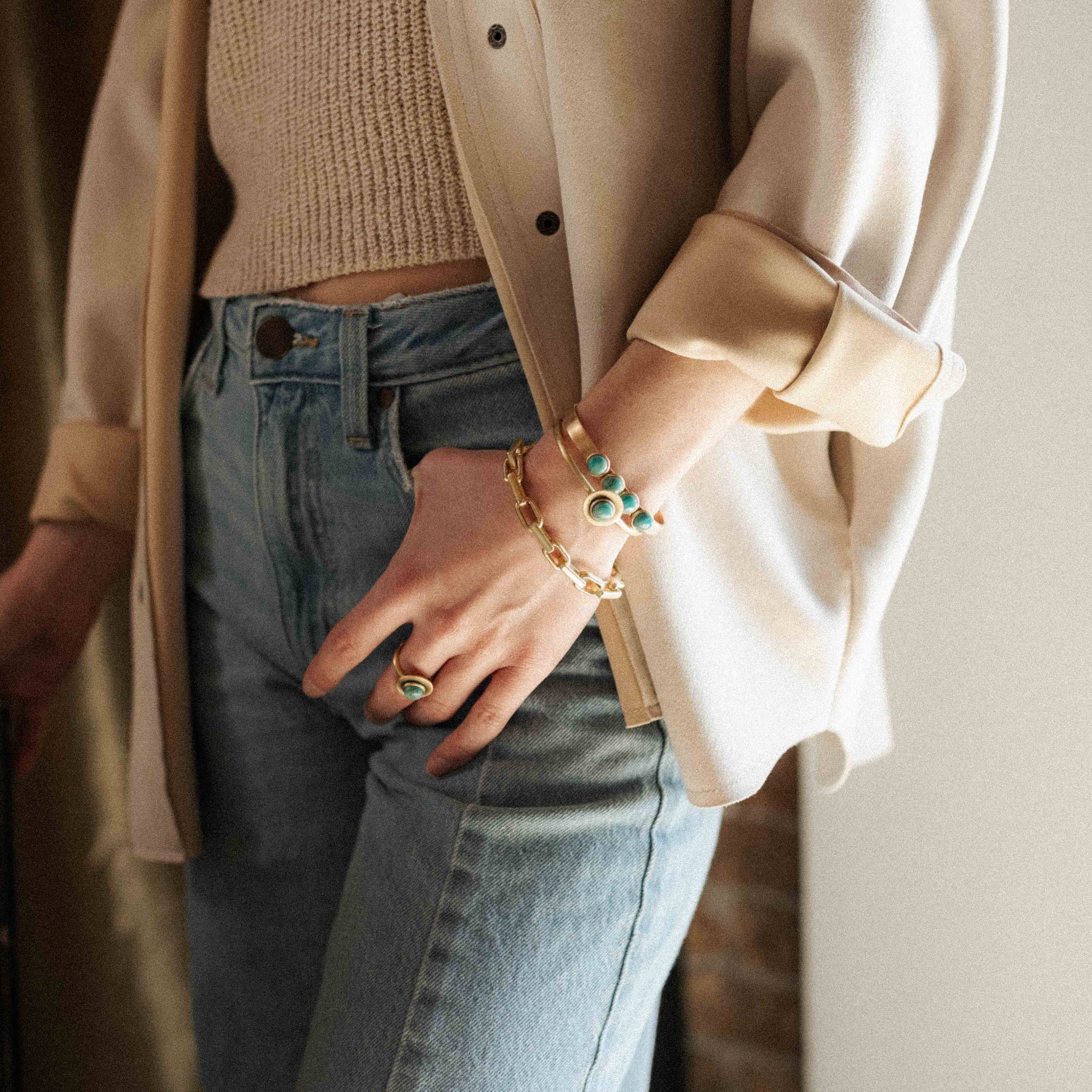 Commonform- Grand Gibbon Cuff