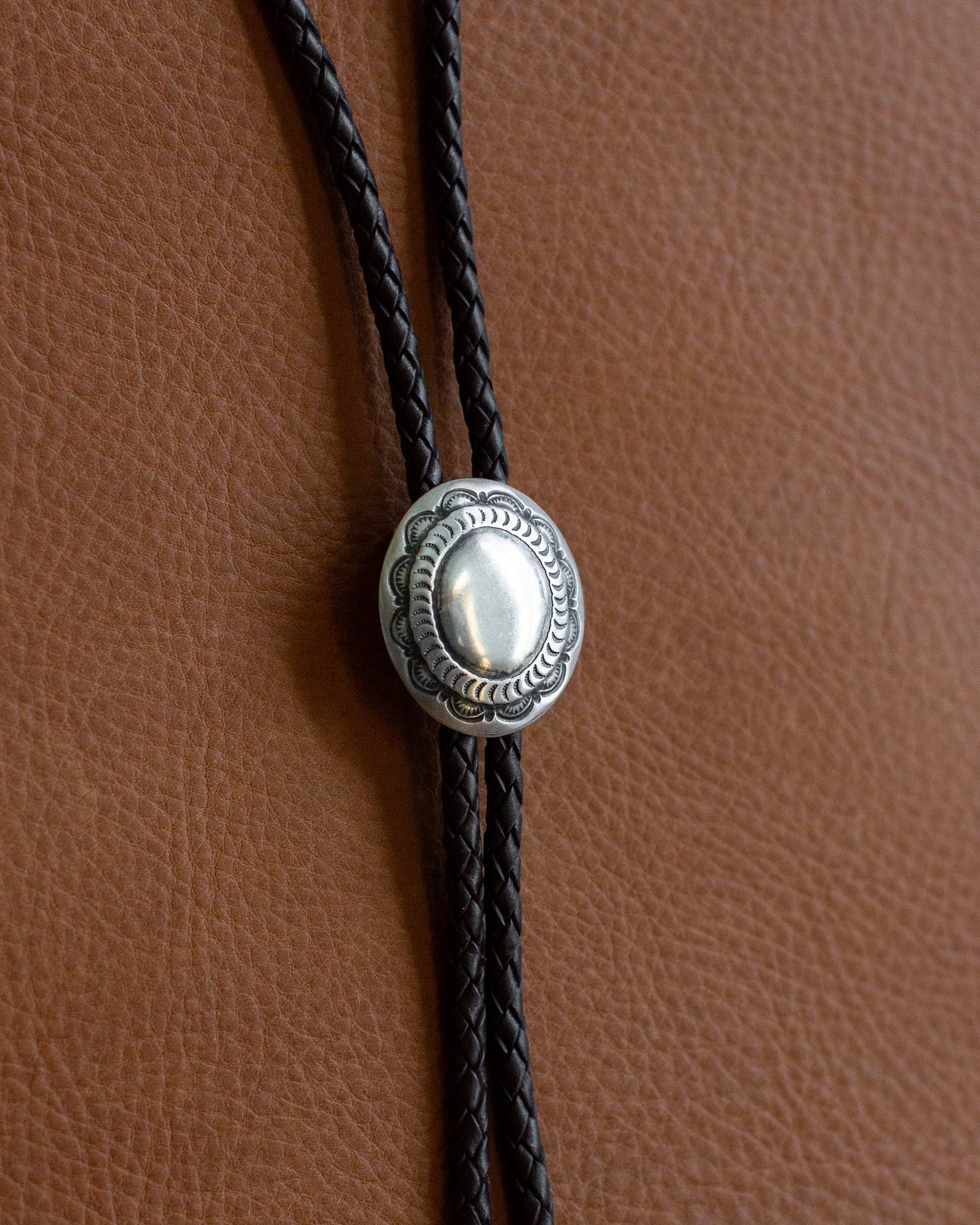 STERLING SILVER BOLO TIE WITH TIPS