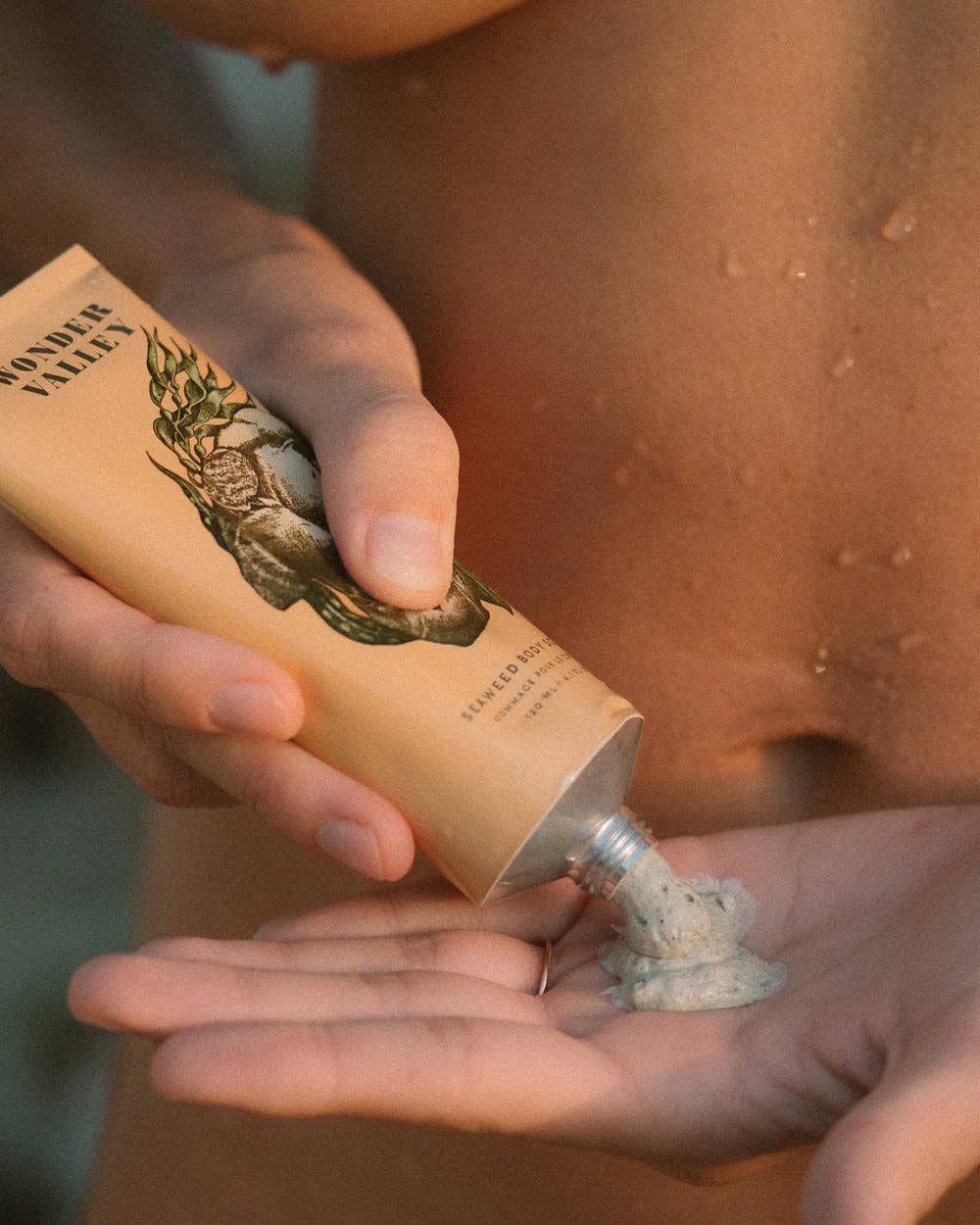 Wonder Valley- Seaweed Body Scrub