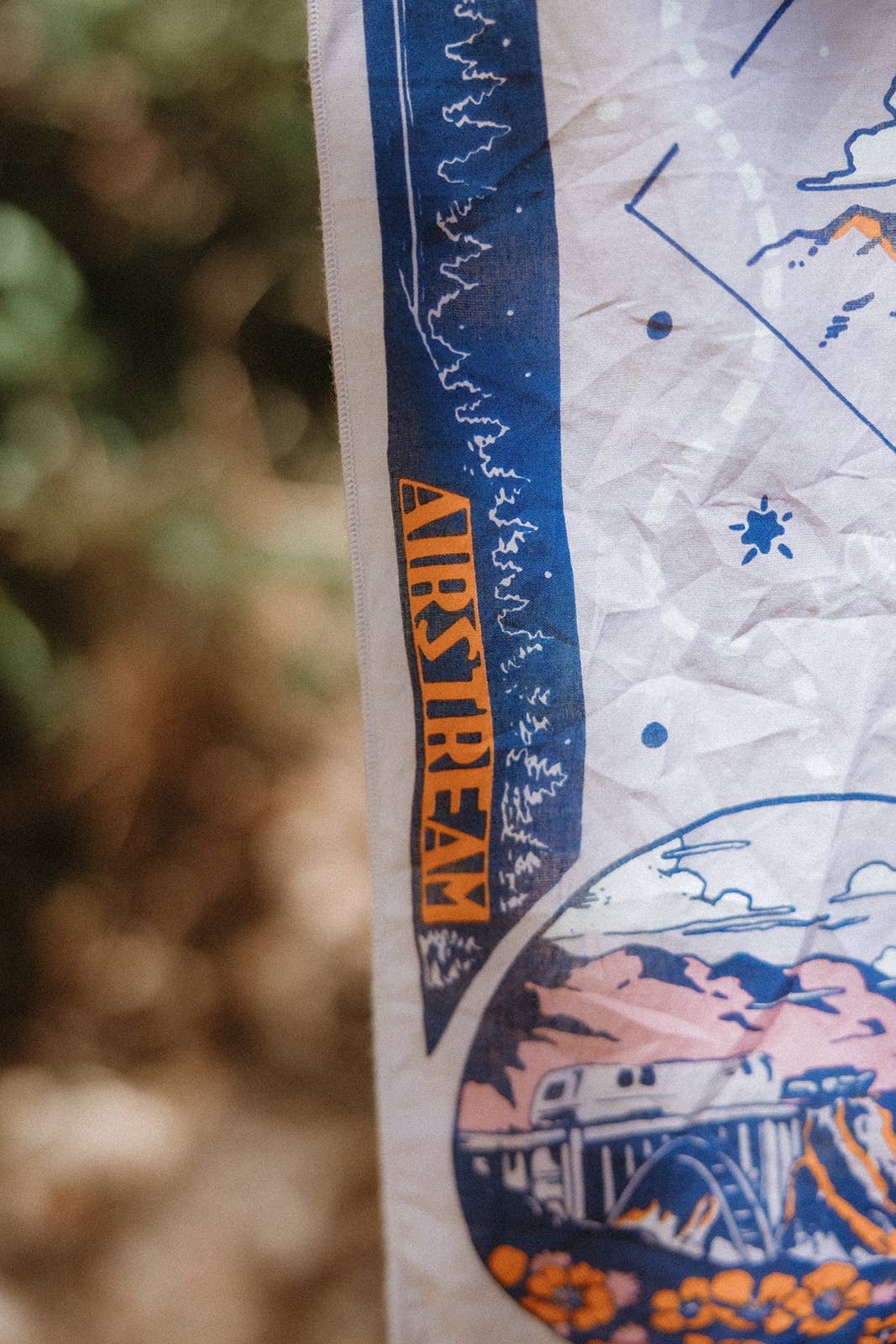 "Venture With Curiosity" (PEBBLE) - Airstream x BANDITS