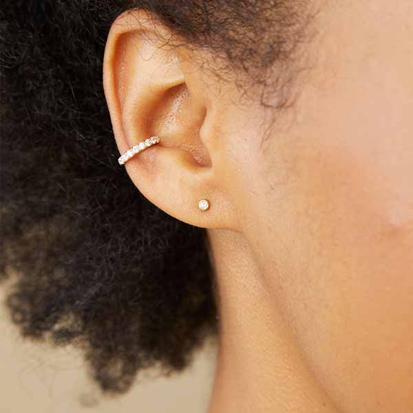 micro-bezel-diamond-studs