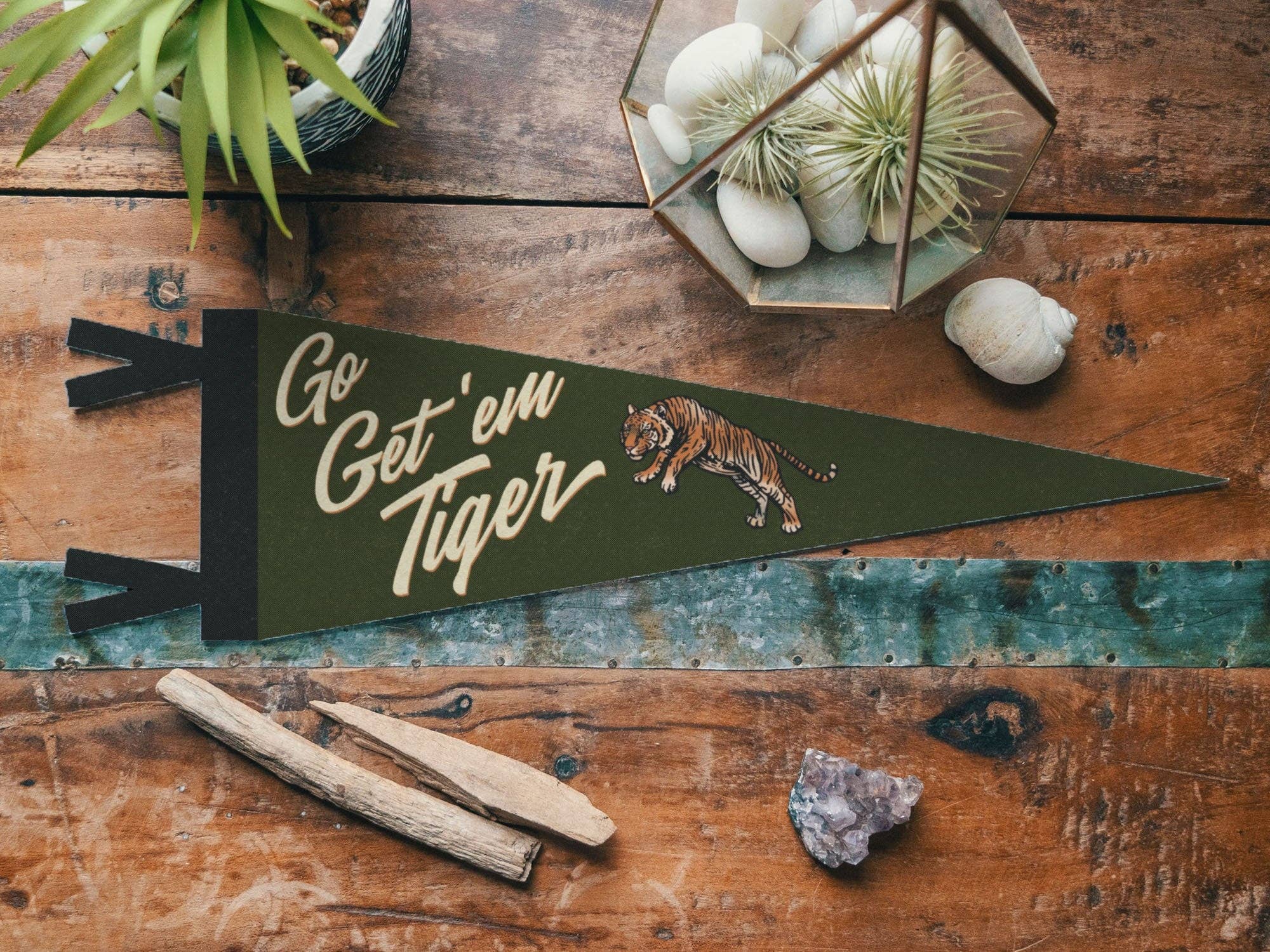 Go Get 'em Tiger Felt Pennant