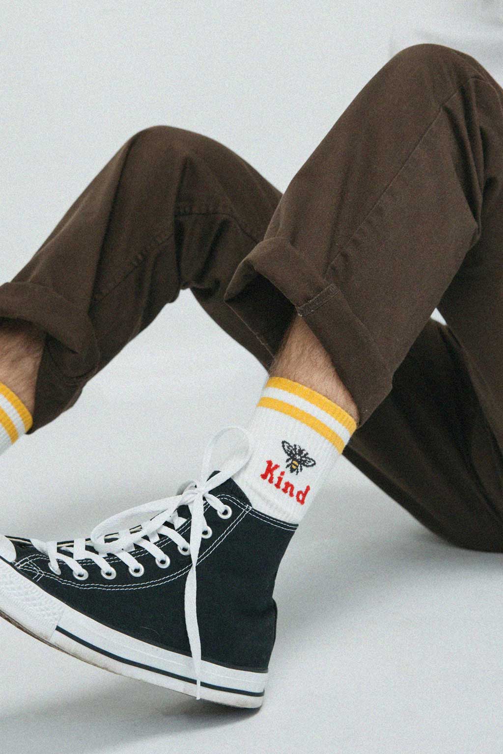 Beholder Men's Bee Kind Socks