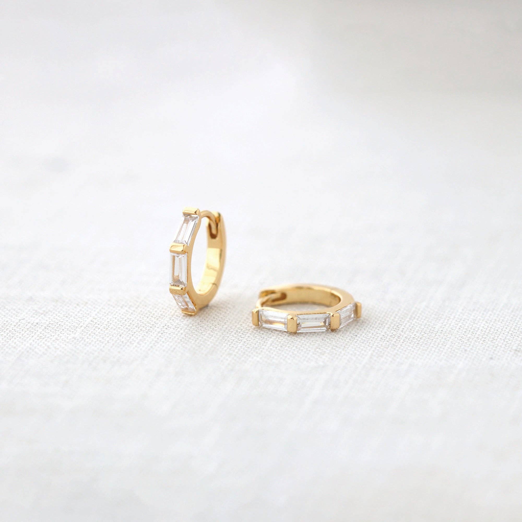 Baguette Huggie Hoop Earring