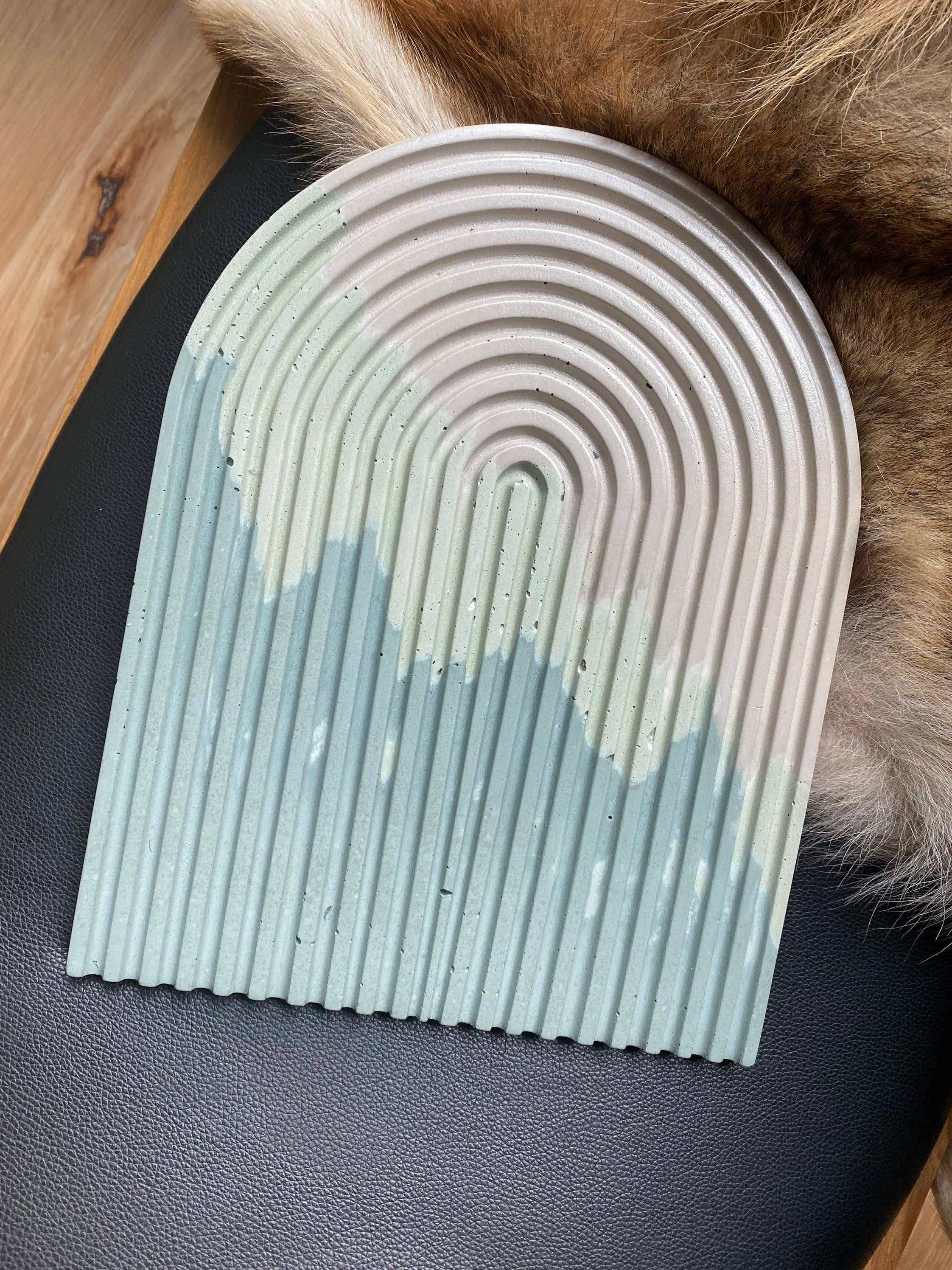 Arcüs concrete tray