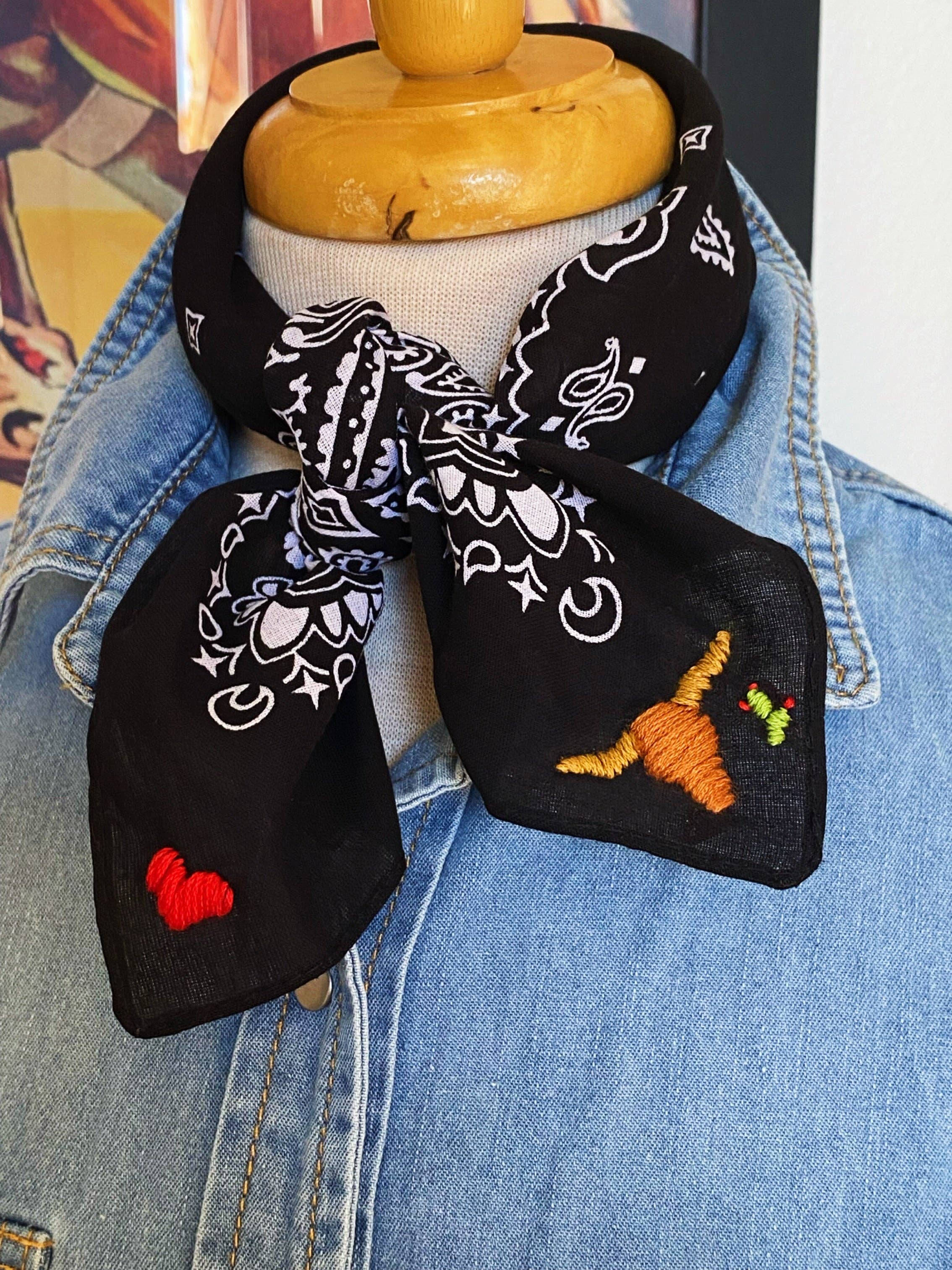 Pradera-Embroidered Cattle Call Bandana