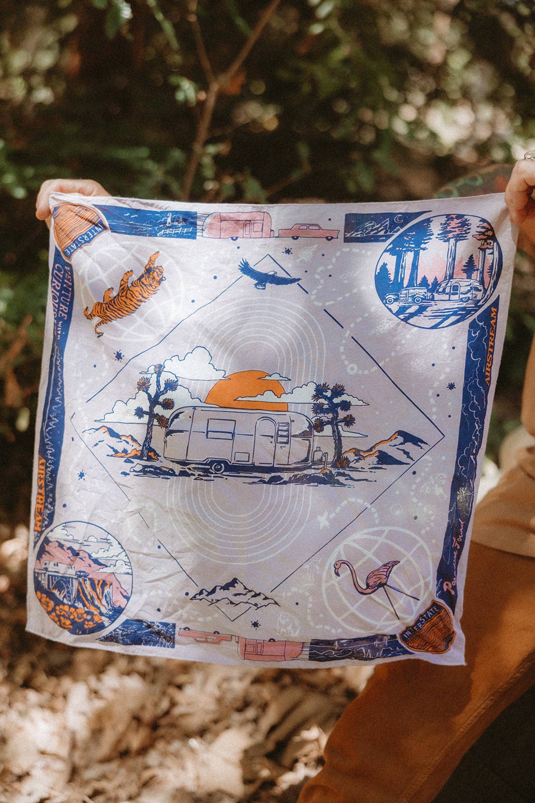 "Venture With Curiosity" (PEBBLE) - Airstream x BANDITS