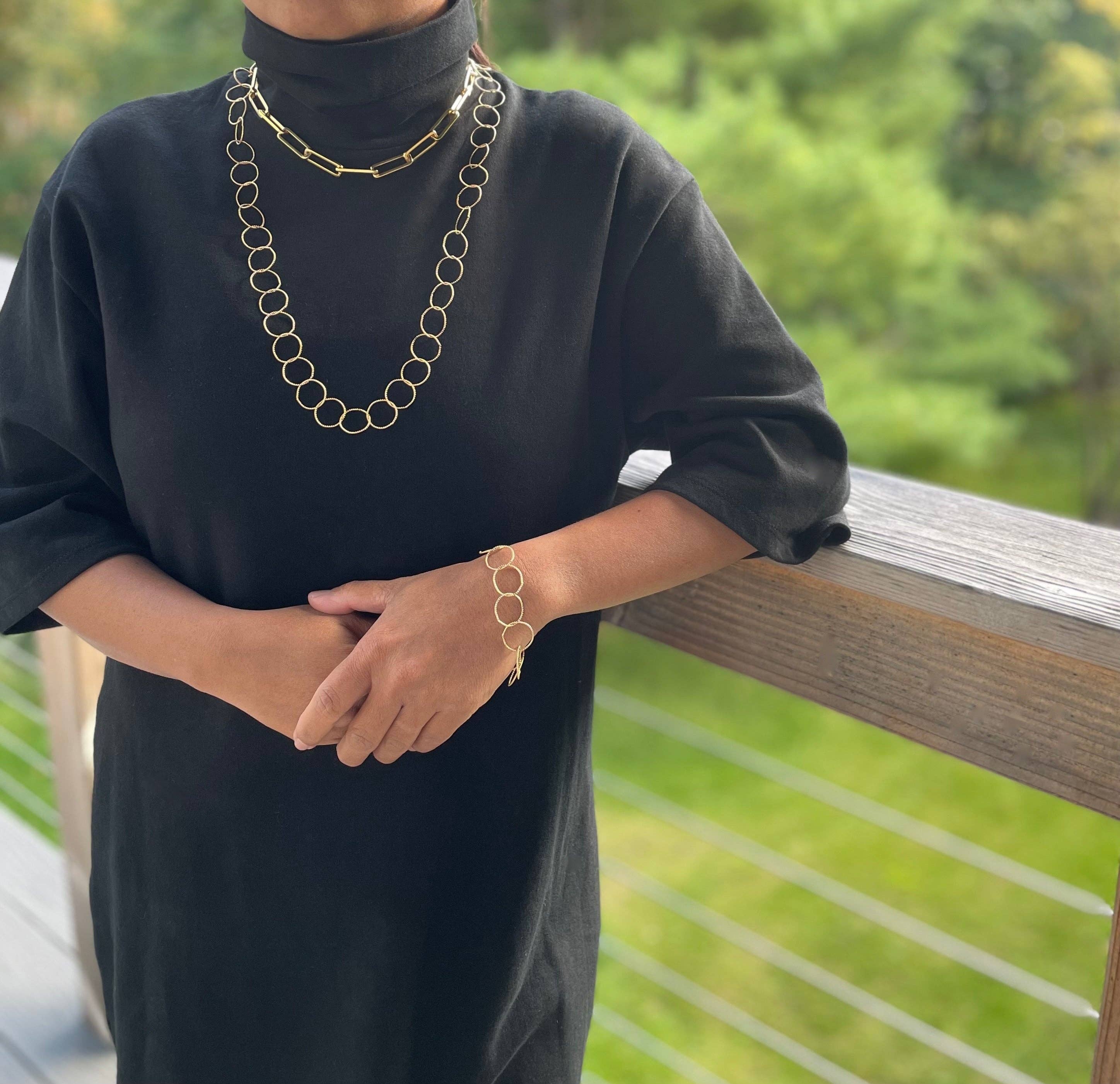 18k Matte Gold Paperclip Chain Necklace