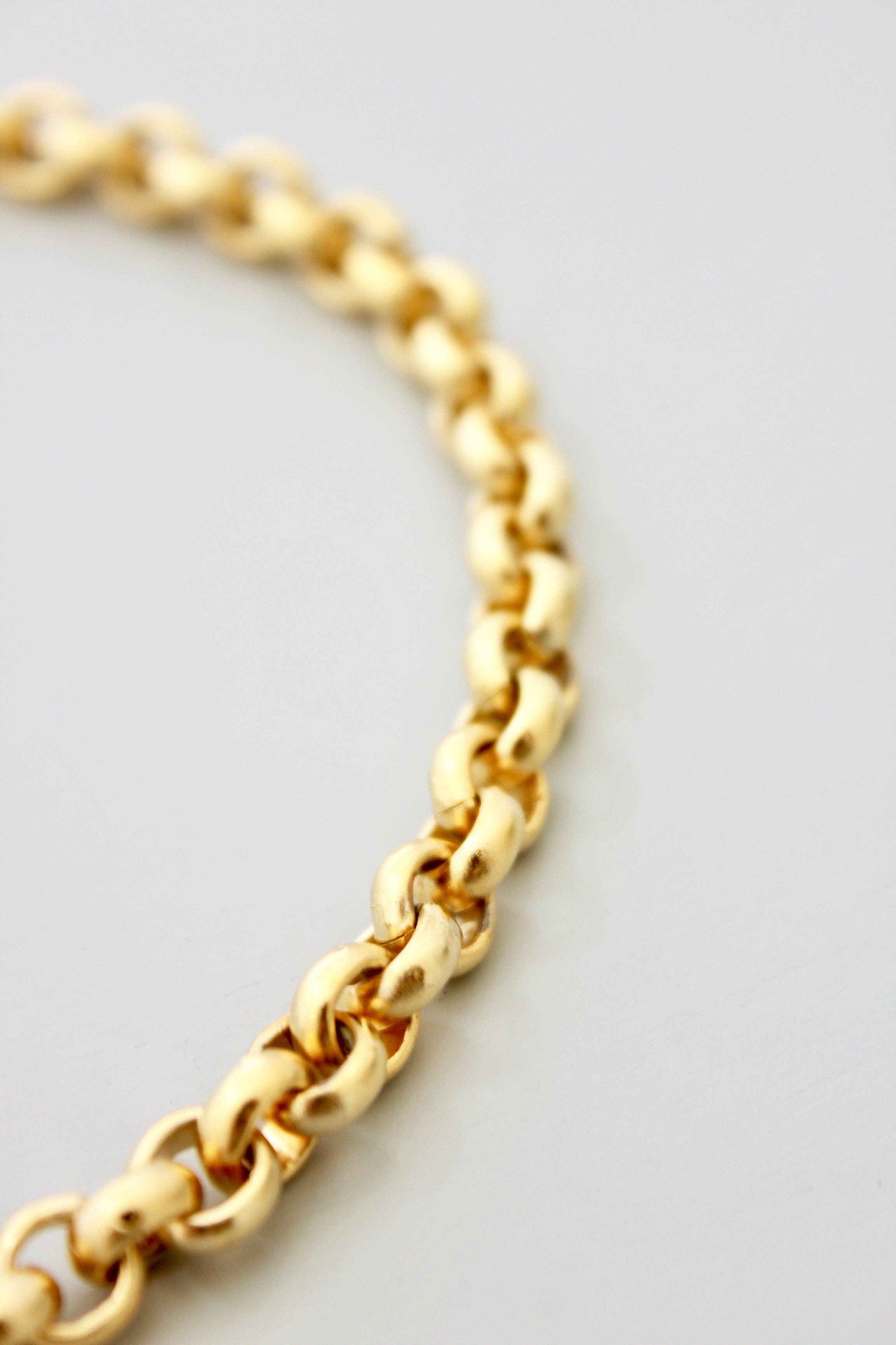 18k Matte Gold Necklace