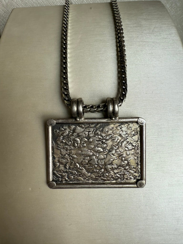 Silver Shield 24in Necklace