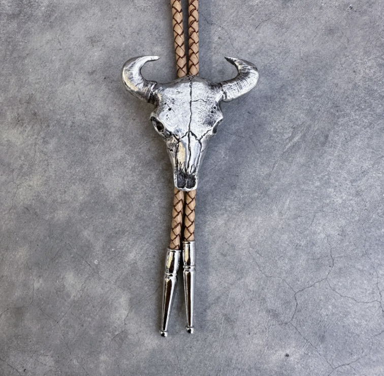 HELIOTROPE- Bull Skull Bolo- Tan/ Brass 36"