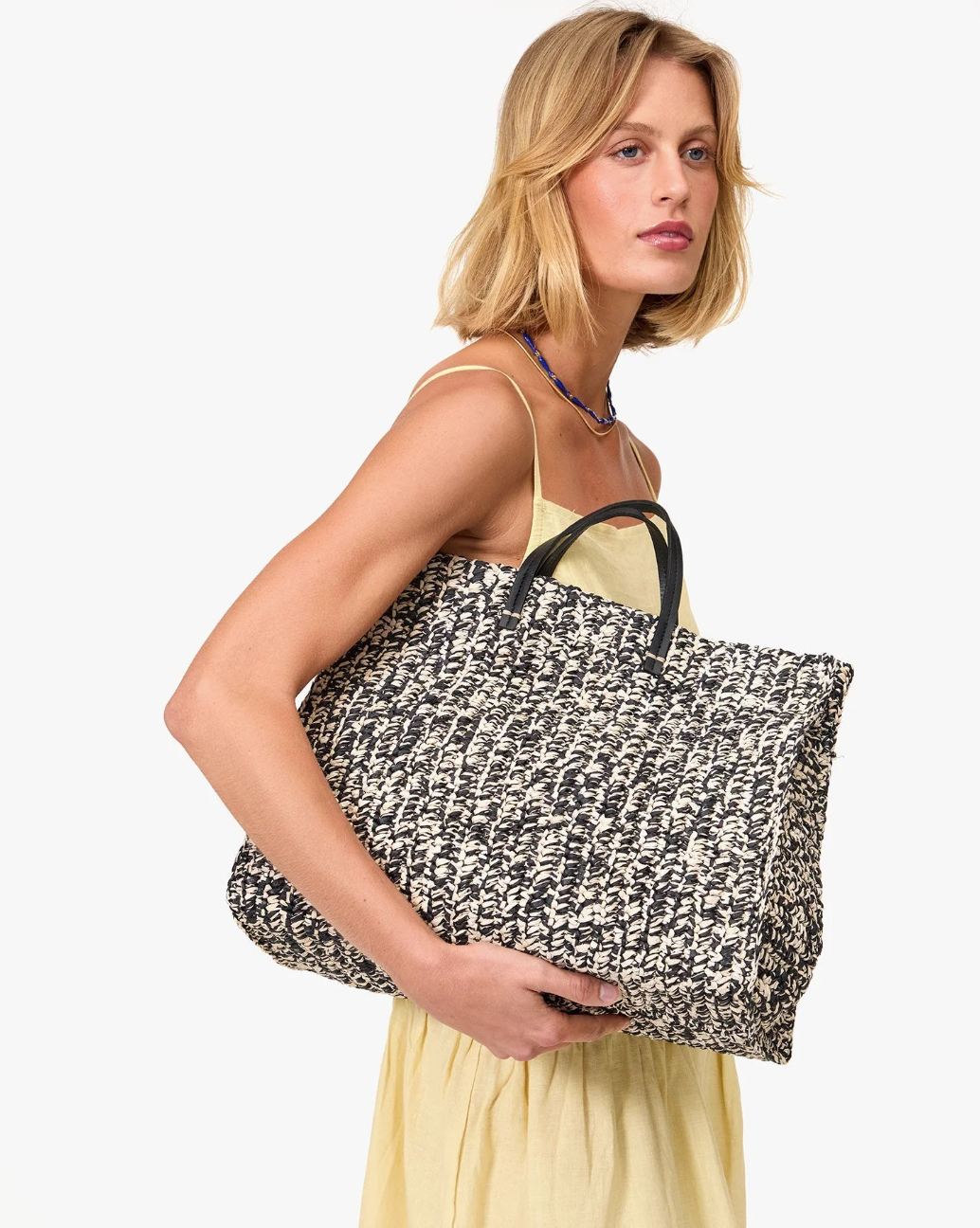 Clare V. Summer Simple Tote Black/Cream Raffia