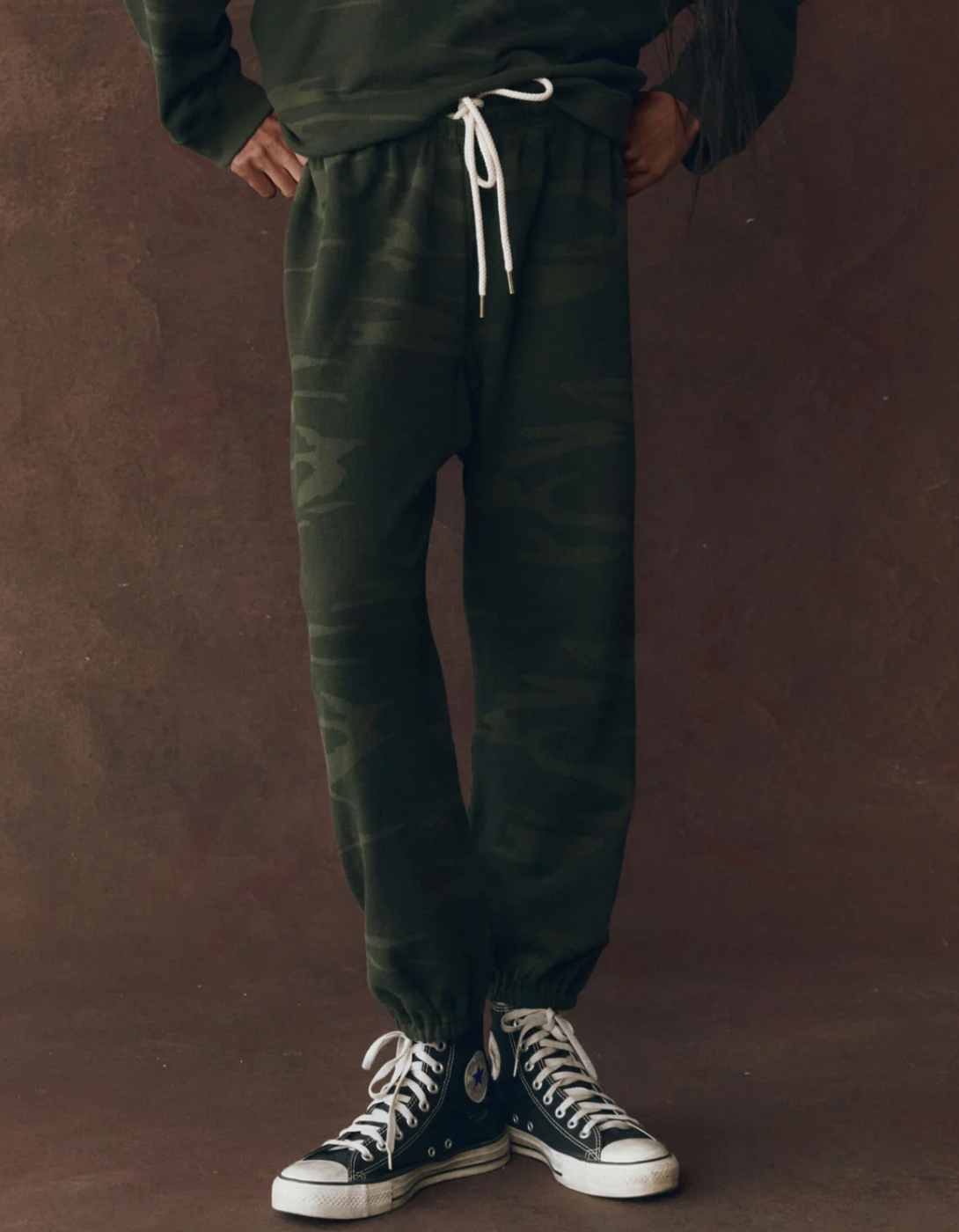 The Great. The Stadium Sweatpant- Forest Camo