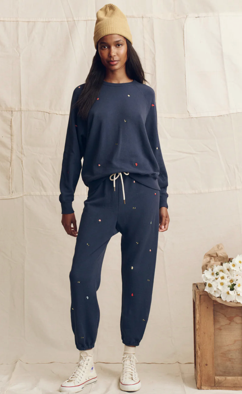 The Great. The College Sweatshirt in Tossed Floral