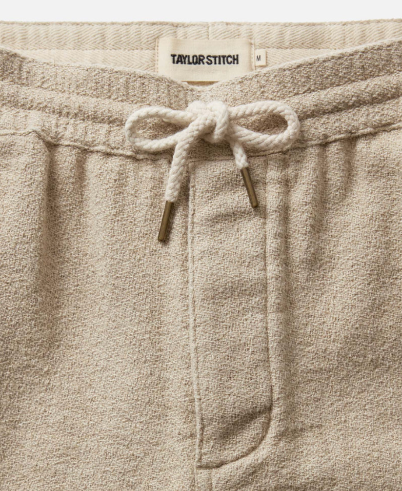 Taylor Stitch- The Apres Short in Heather Oat Crepe