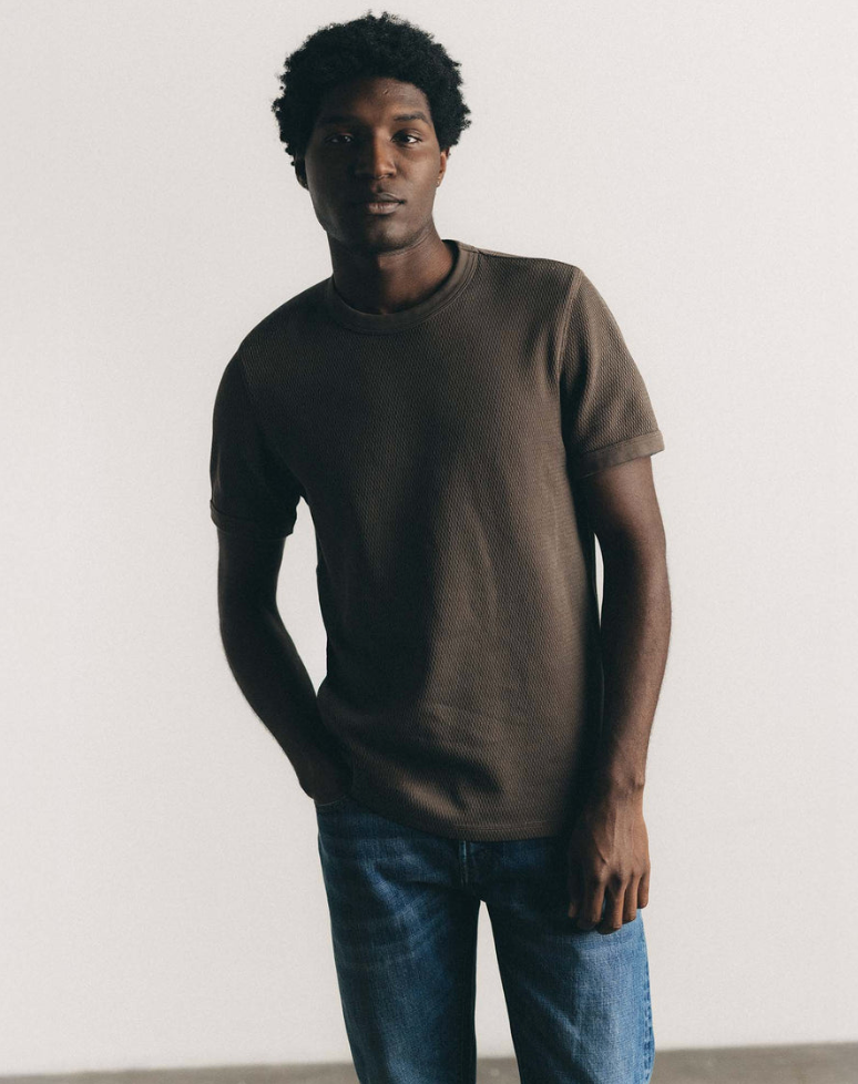 Taylor Stitch- The Organic Cotton Short Sleeve Crew in Fatigue Olive Waffle