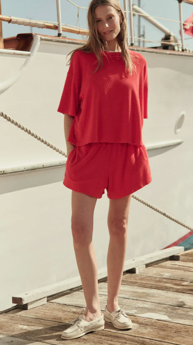 The Great. The Micro Terry Swing Short in Pimento
