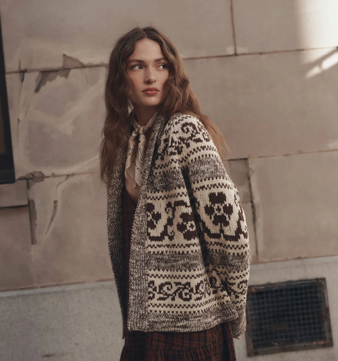 The Nordic Flower Lodge Cardigan in Marled Chestnut