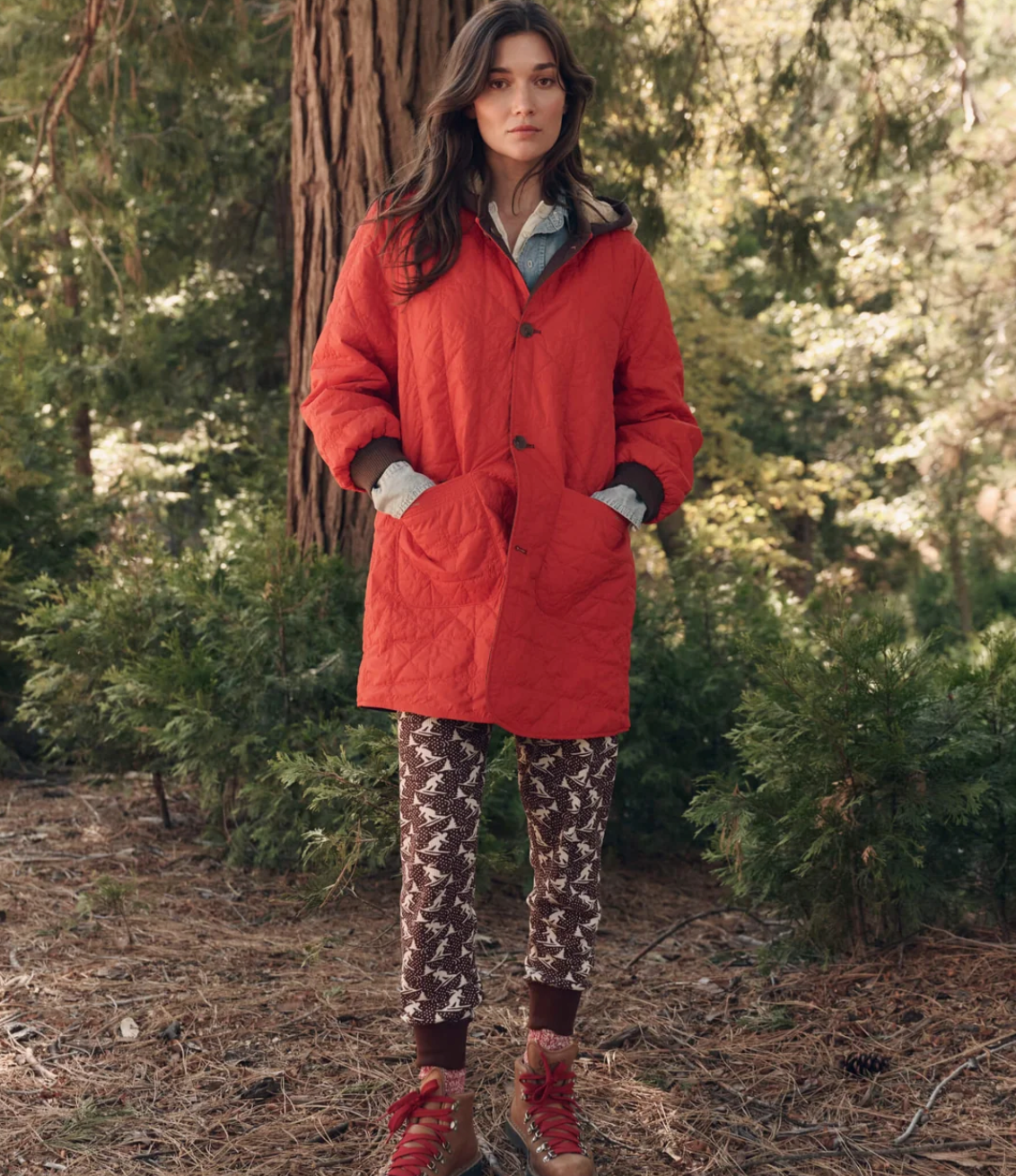 The Great. The Reversible Sawyer Puffer in Brown & Poppy
