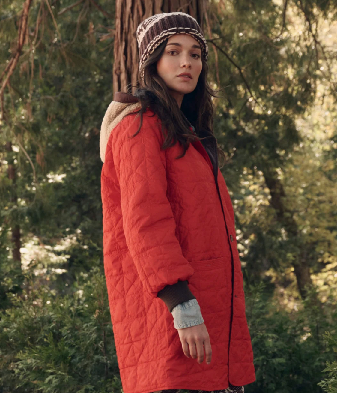 The Great. The Reversible Sawyer Puffer in Brown & Poppy