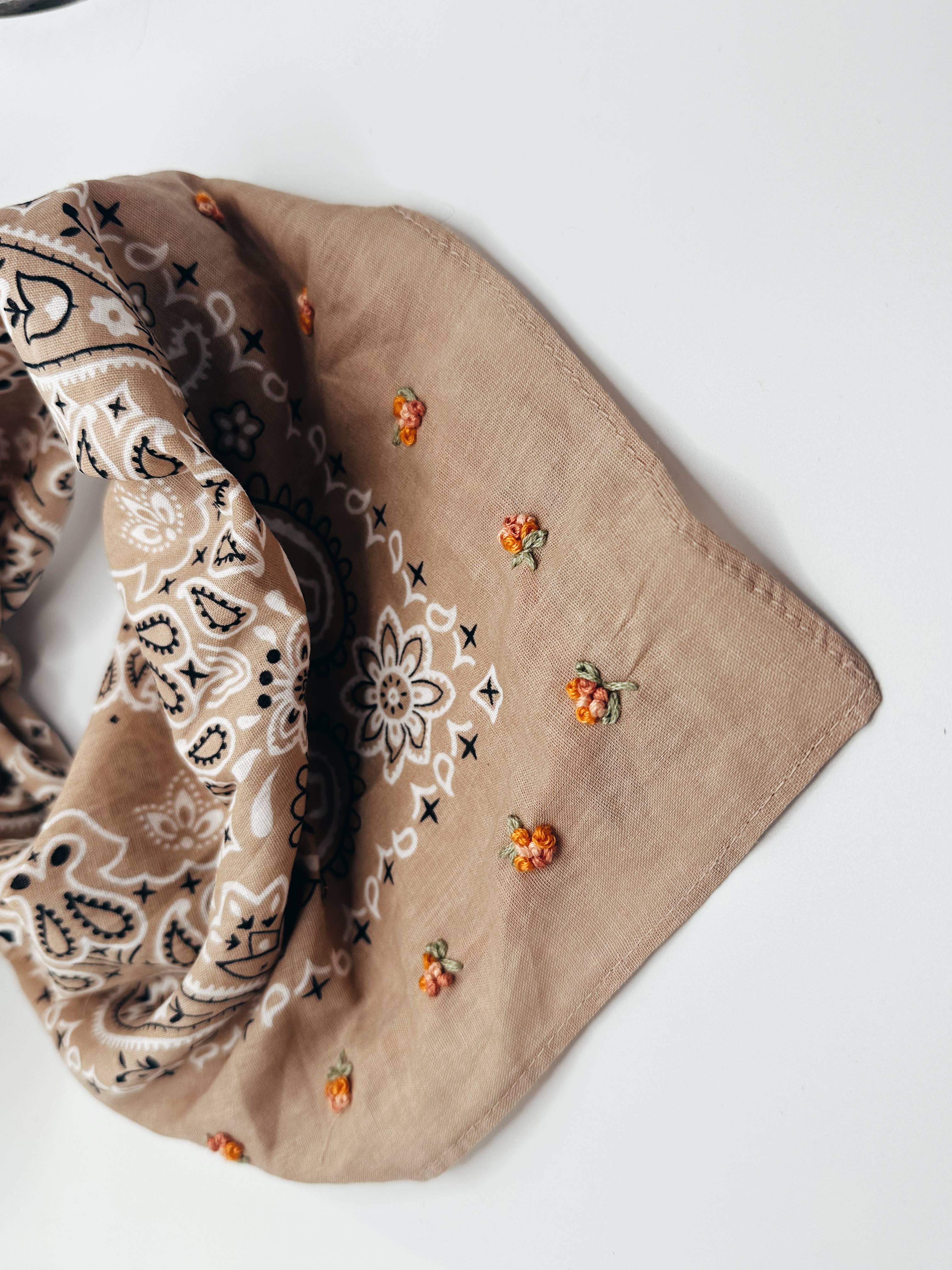 Mini bouquet bandana - tan