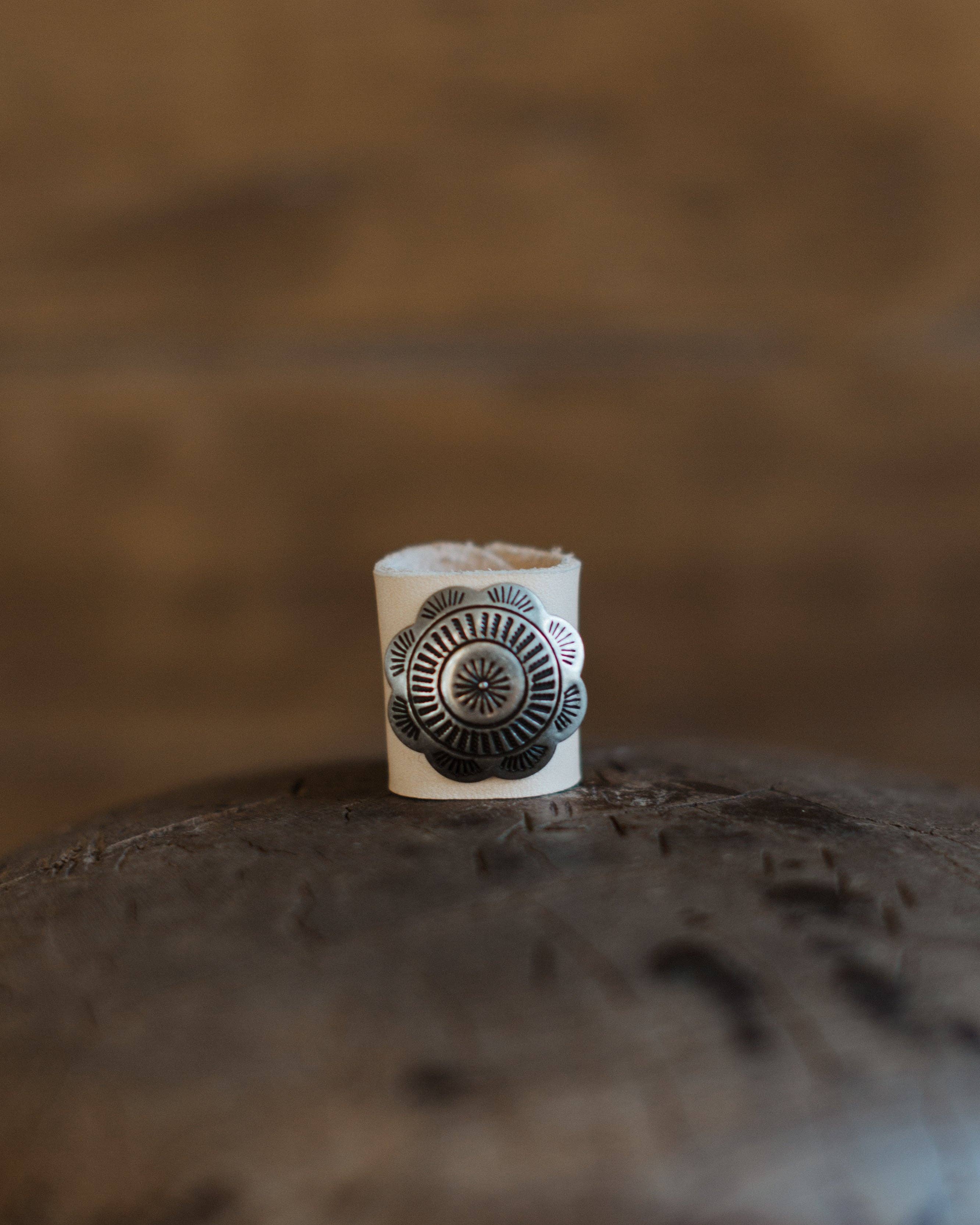 CROSSBOW SCARF SLIDE