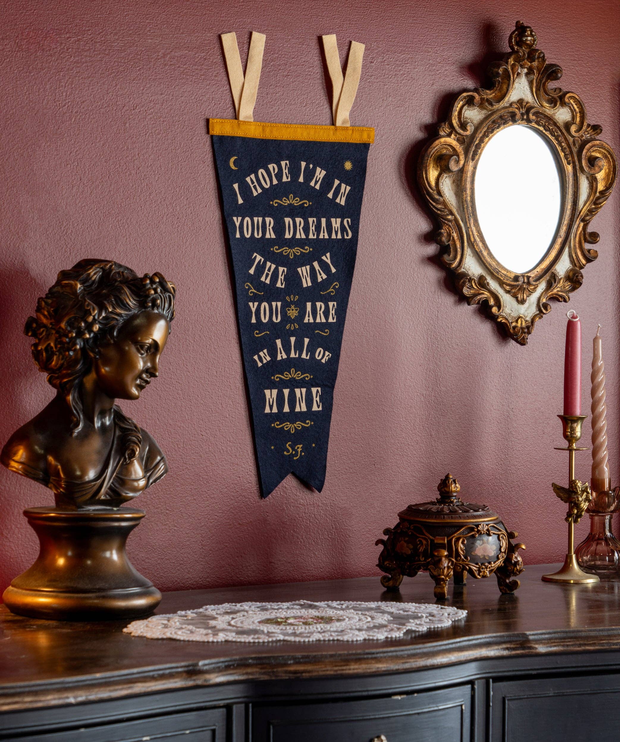 In Dreams Fishtail Pennant • Sierra Ferrell x Oxford Pennant